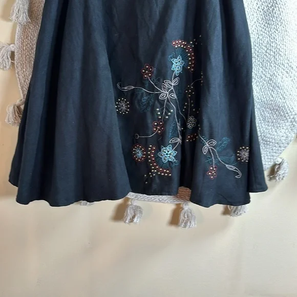 Black suede Lucky skirt with floral print - Picture 4 of 9